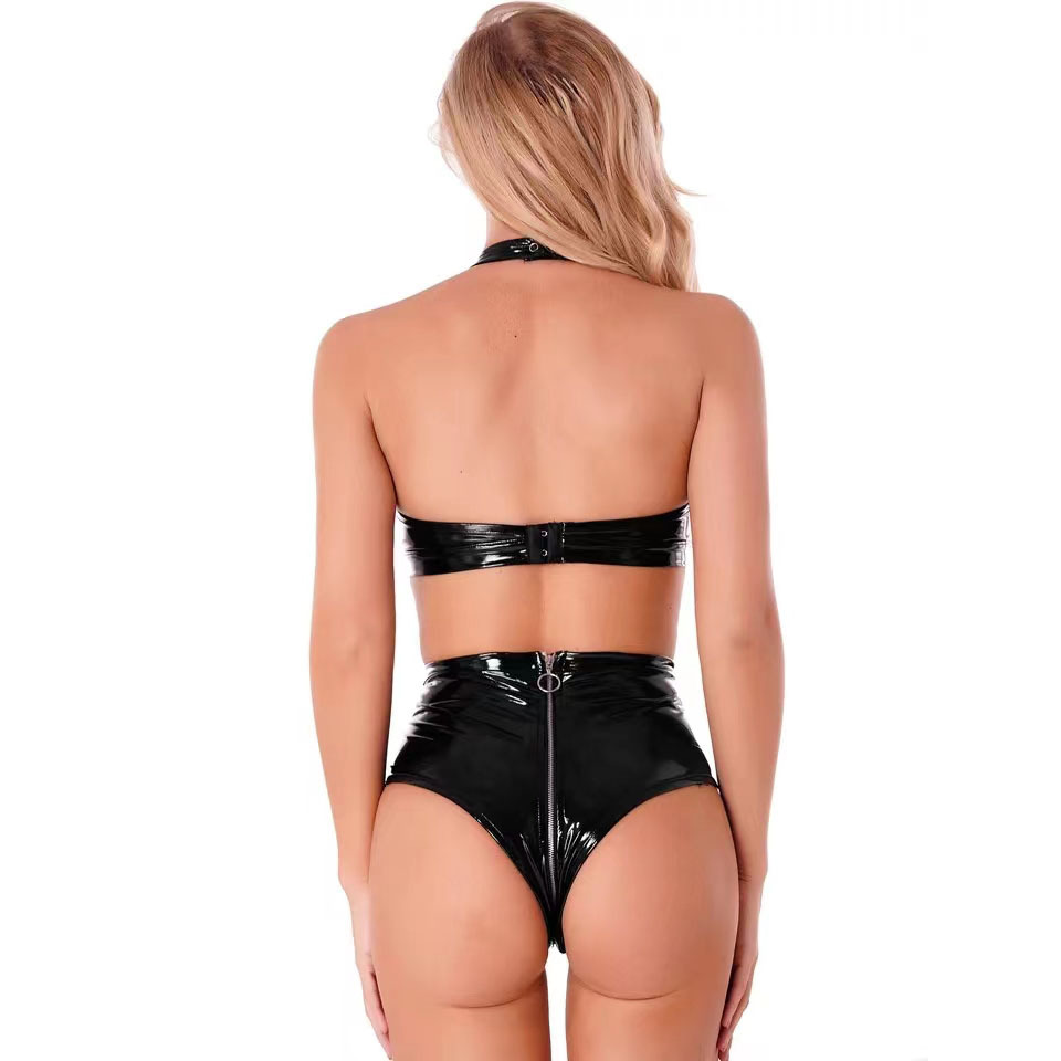 Seksowny czarny błyszczący lat – Plunge Bra Push Up recenzja i cena