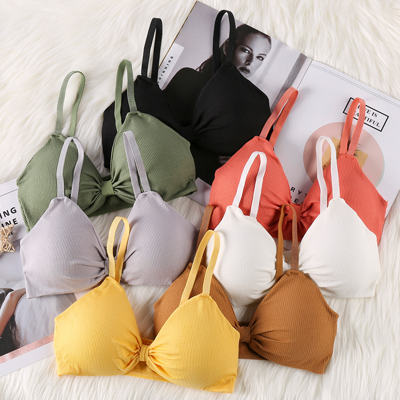 Seksowny sportowy biustonosz d – T Shirt Bra Seamless recenzja i cena